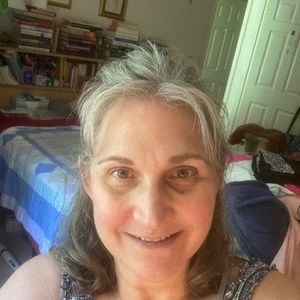 Meet your Posher, Valerie